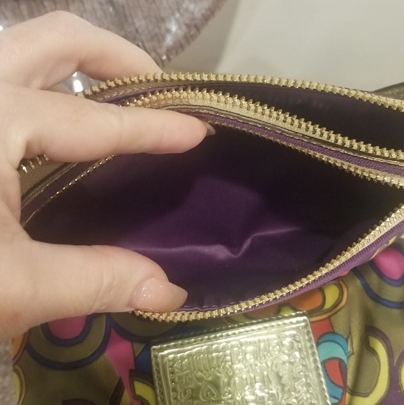 COACH Poppy Pop C Sateen Clutch/Wristlet - Picture 10 of 10